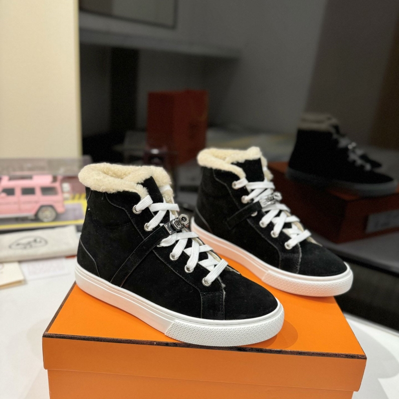 H**mes sneakers